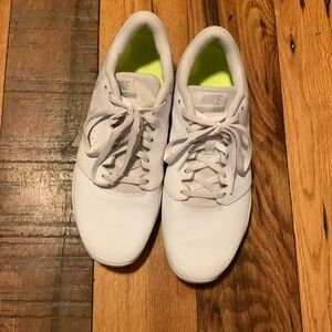Excellent used condition Nike cheer shoes. Only worn a couple of times.